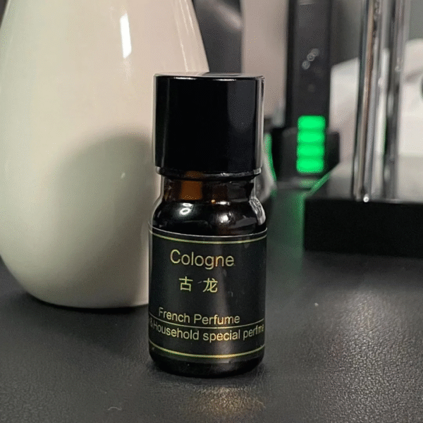 عطر خوشبوکننده های خورشیدی (هلی کوپتر، هواپیما، ماشین و …)