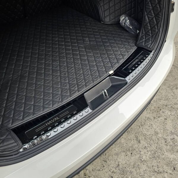کاور فلزی وارداتی محافظ لبه داخلی صندوق عقب HAVAL H6 HEV